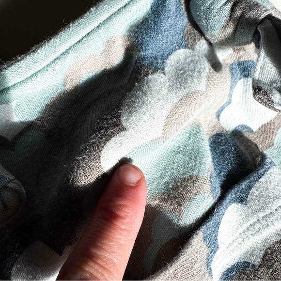 Kate Quinn • Bubble Romper - Picture 5 of 7